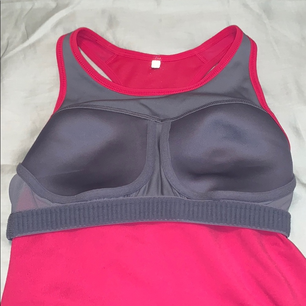 Workout tank - Picture 4 of 5